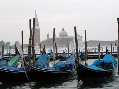 ヴェネツィア ゴンドラ ヴェネツィア ゴンドラ イタリア,ヴェネツィア,ベニスの写真素材