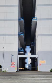 Between buildings, JPG