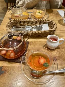 ストロベリーティー ストロベリーティーの写真