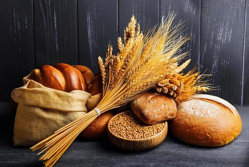 色々な小麦製品 色々な小麦製品の写真