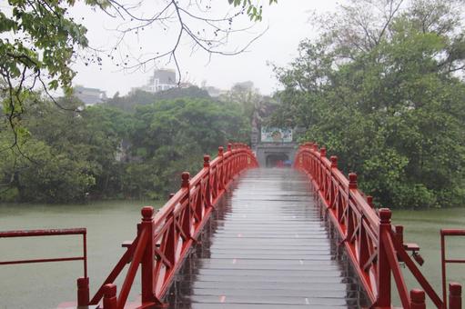 ハノイのホアンキエム湖の玉山祠 ハノイのホアンキエム湖の玉山祠 ハノイ,ホアンキエム湖,玉山祠の写真素材