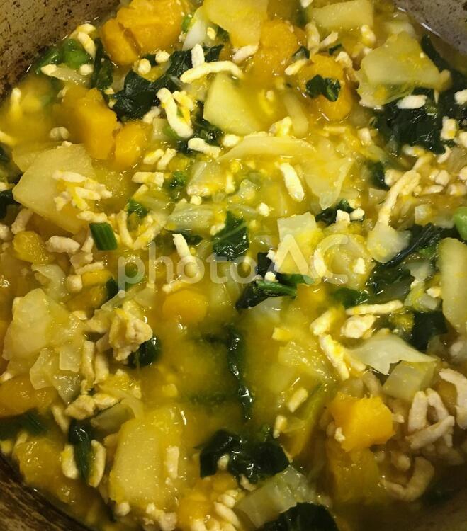 ワンちゃんご飯  かぼちゃとさつまいもの煮込み おいしい,ほうれん草,ダイエットの写真素材