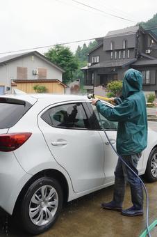 雨の日の洗車10 雨の日の洗車10 洗車,自動車,マイカーの写真素材