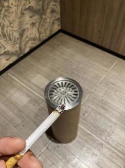 タバコと灰皿 灰皿,たばこ,喫煙の写真素材