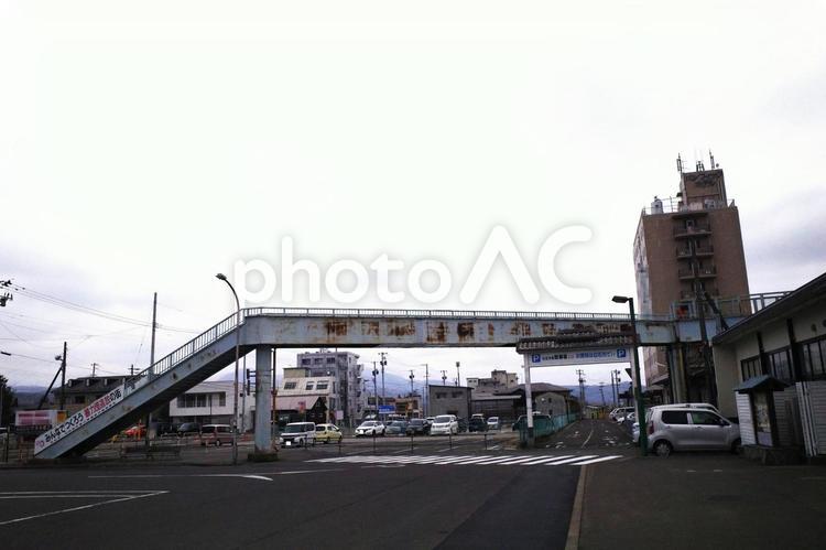 白石駅　駅舎と駅構内の風景 白石駅,宮城県,宮城の写真素材
