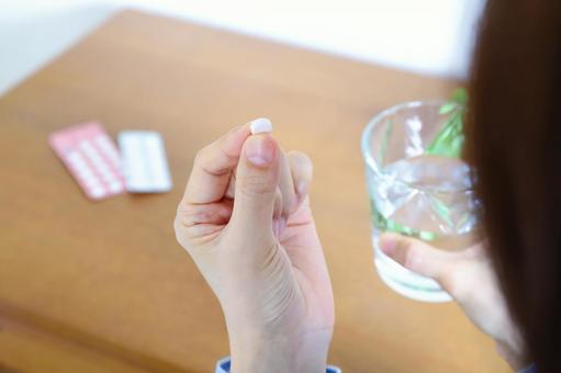 飲み薬 くすり,薬,薬を飲むの写真素材