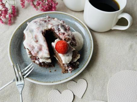 Strawberry and cocoa cake, JPG
