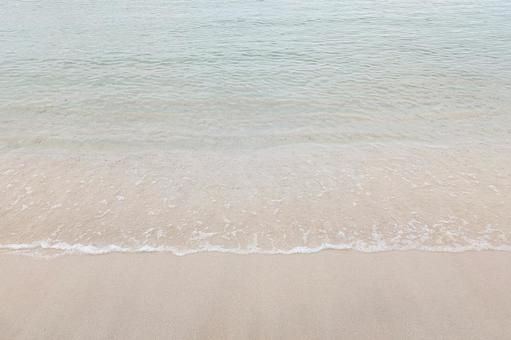 和歌山県白良浜の波打ち際_04 波,波打ち際,砂浜の写真素材