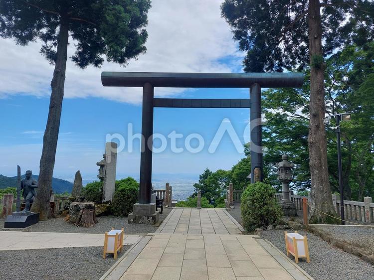大山　阿夫利神社　鳥居から見た街の景色 大山,阿夫利神社,鳥居の写真素材