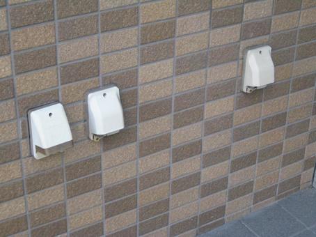 外付けの電源（3つ） 電源,外付け,コンセントの写真素材