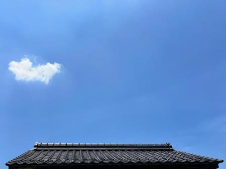 屋根と青空 屋根と青空 屋根,空,青空の写真素材