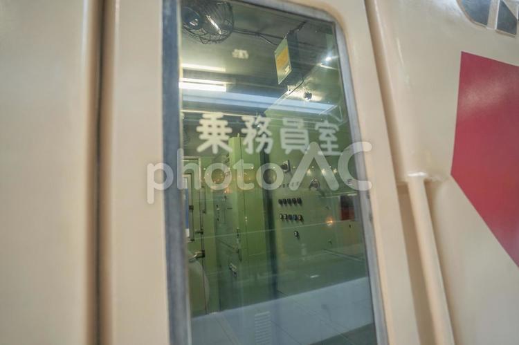 電車の乗務員室 乗務員室,電車,特急しなのの写真素材