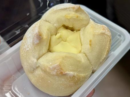 白いチーズパン 白いチーズパンの写真
