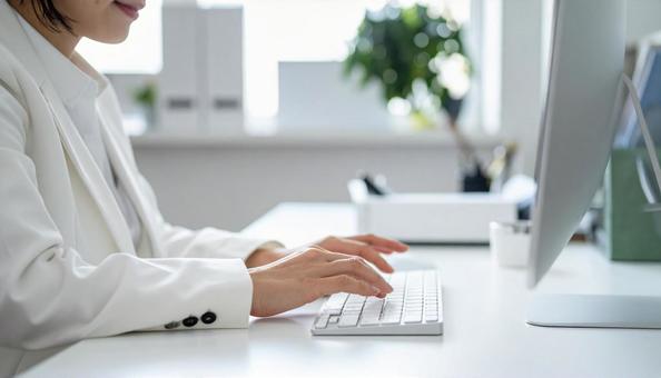 ビジネスシーン オフィス  キーボード ビジネスシーン オフィス  キーボードの写真