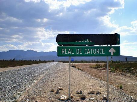 メキシコ・石畳の道 メキシコ・石畳の道の写真