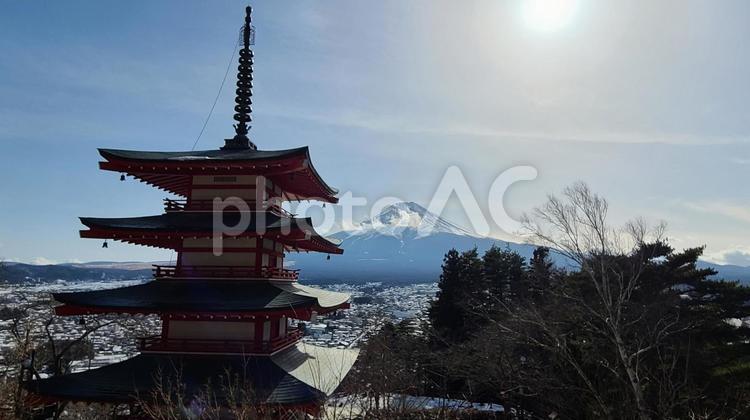 日本を感じる景色 五重塔,風情,日本の写真素材