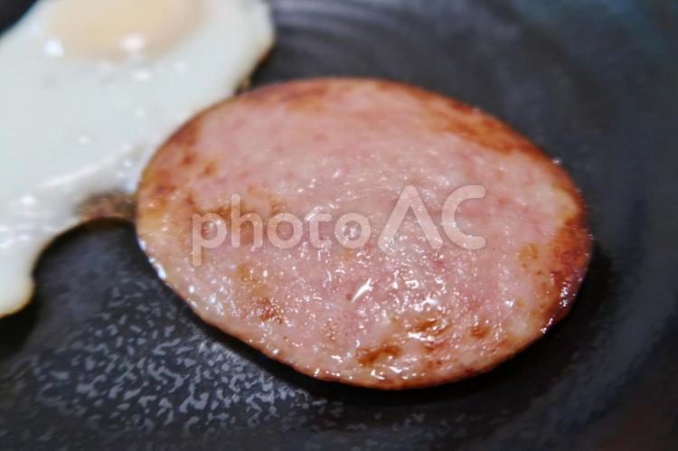 ハムと目玉焼き2 ハムエッグ,目玉焼き,卵焼きの写真素材