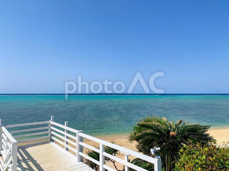 沖縄の海　今帰仁村 海,今帰仁村,砂浜の写真素材