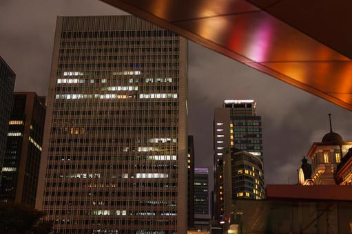 東京駅近郊のビル群 東京,ビル,高層ビルの写真素材