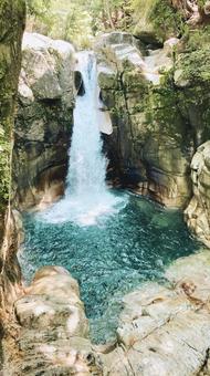 秘境の滝 秘境の滝 滝,癒し,森林浴の写真素材