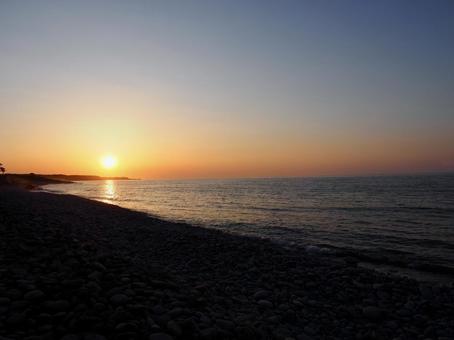 海辺と夕陽 海辺と夕陽 夕焼け,夕陽,夕日の写真素材