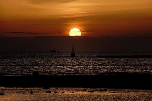 <Goto scenery> The sea at Tarōjima beach at dawn, JPG