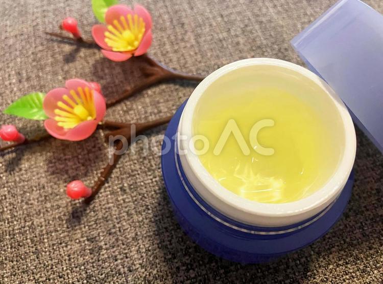 お肌のケア　美容クリーム 美容クリーム,クリーム,ジェルの写真素材