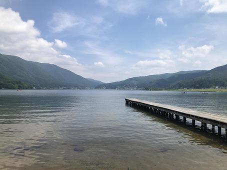 湖畔のキャンプ場 長野県大町市 湖畔のキャンプ場 長野県大町市 湖畔,キャンプ場,長野県の写真素材