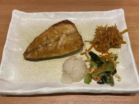 焼き魚　サバの写真