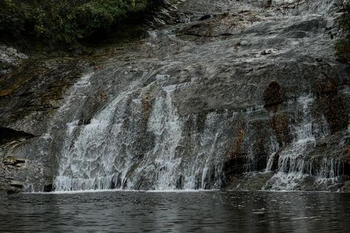 粟又の滝 粟又の滝,紅葉,養老渓谷の写真素材