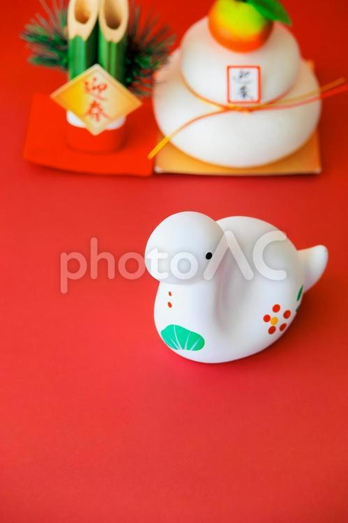 鏡餅と門松と巳年のお正月イメージ 蛇,へび,巳年の写真素材