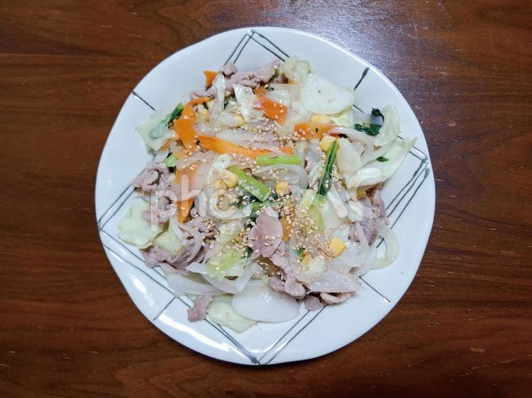 玉ねぎたっぷり野菜炒め_2 野菜炒め,料理,おかずの写真素材