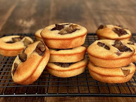 マロンフィナンシェ マロンフィナンシェ フィナンシェ,焼き菓子,洋菓子の写真素材