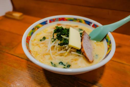 【青森】味噌カレー牛乳ラーメン 2025 【青森】味噌カレー牛乳ラーメン 2025の写真