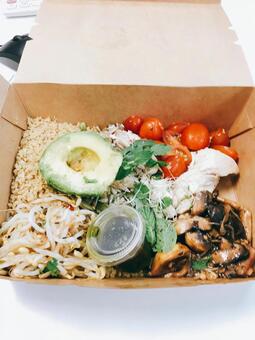 今日のランチ（ヘルシーグレイン）の写真