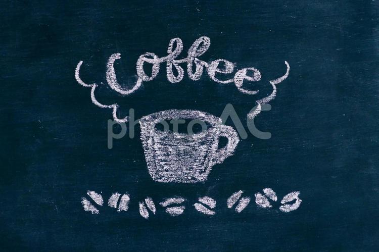黒板に描いたコーヒーのイラスト 黒板,イラスト,コーヒーの写真素材
