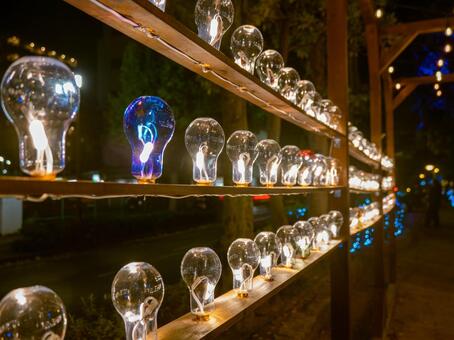 電球 イルミネーション,電球,西川緑道公園の写真素材