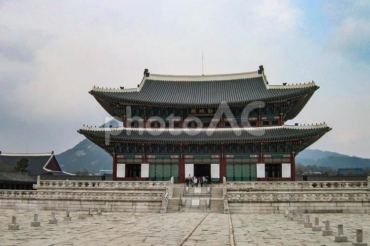 景福宮　勤政殿 景福宮,キョンボックン,勤政殿の写真素材