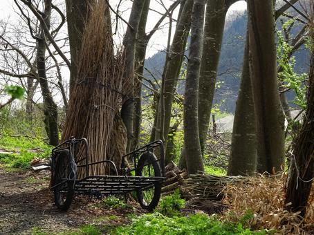 リヤカーのある風景 リヤカーのある風景 リヤカー,農村,畑の写真素材