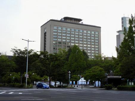 早朝の勾当台公園と宮城県庁舎 早朝の勾当台公園と宮城県庁舎 宮城県庁,宮城県,仙台市の写真素材