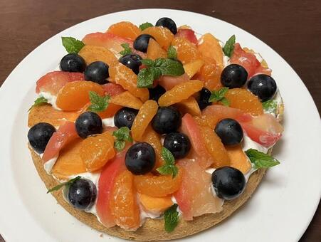 秋のフルーツタルト フルーツタルト,タルト,果物の写真素材