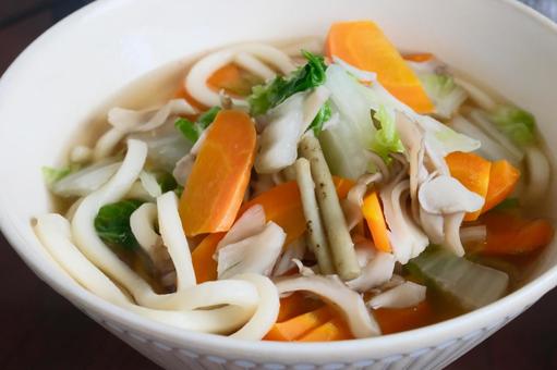 野菜の入ったうどん 野菜の入ったうどん 野菜,入り,うどんの写真素材