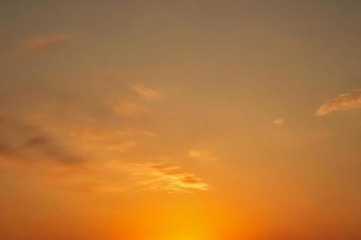 夕焼けに染まる空 夕焼けに染まる空の写真