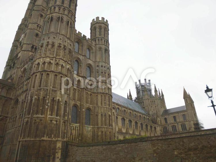 イギリスの大聖堂の風景 英国,イギリス,田舎の写真素材