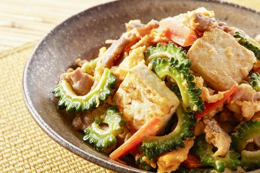島豆腐入りゴーヤチャンプル ゴーヤチャンプル,島豆腐,豆腐チャンプルーの写真素材