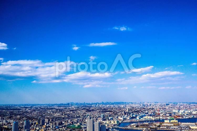 都会を見下ろす 展望台,絶景,横浜の写真素材