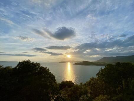 小豆島から望む瀬戸内海 海,青空,瀬戸内海の写真素材