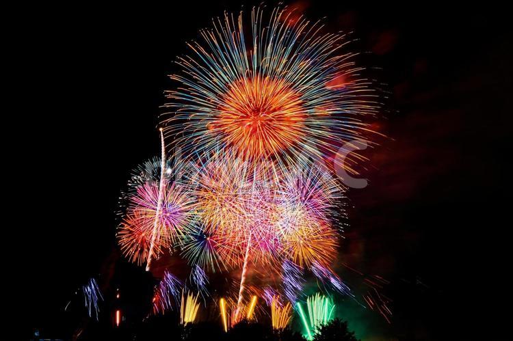 花火 花火,花火大会,打ち上げの写真素材