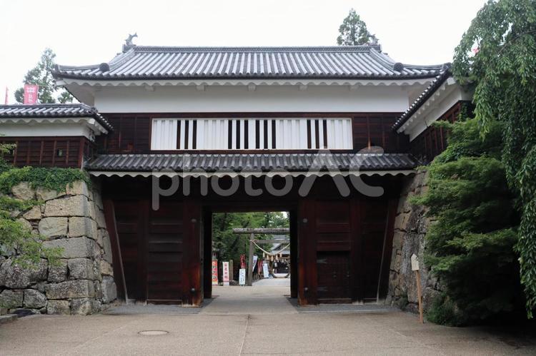 日本百名城、上田城跡・櫓門に訪れる 日本百名城,上田城跡,櫓門の写真素材