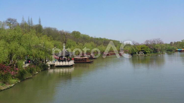 中国江蘇省揚州痩西湖中国庭園 中国,揚州,痩西湖の写真素材